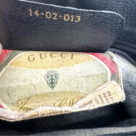 GUCCI GG Supreme Ophidia Vintage Shoulder Bag - Picture 14 of 17